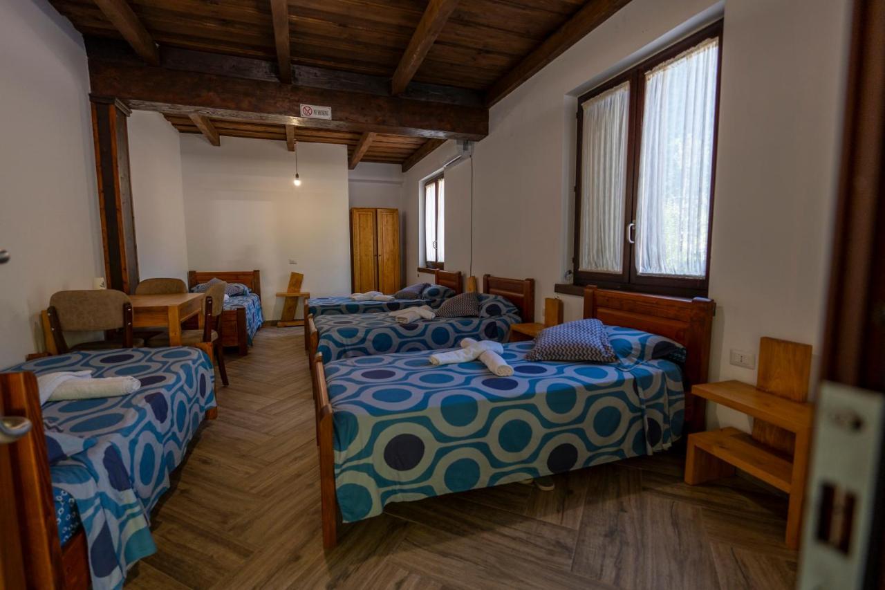 Guesthouse Veni I Gjyshit Nderlysaj Dış mekan fotoğraf
