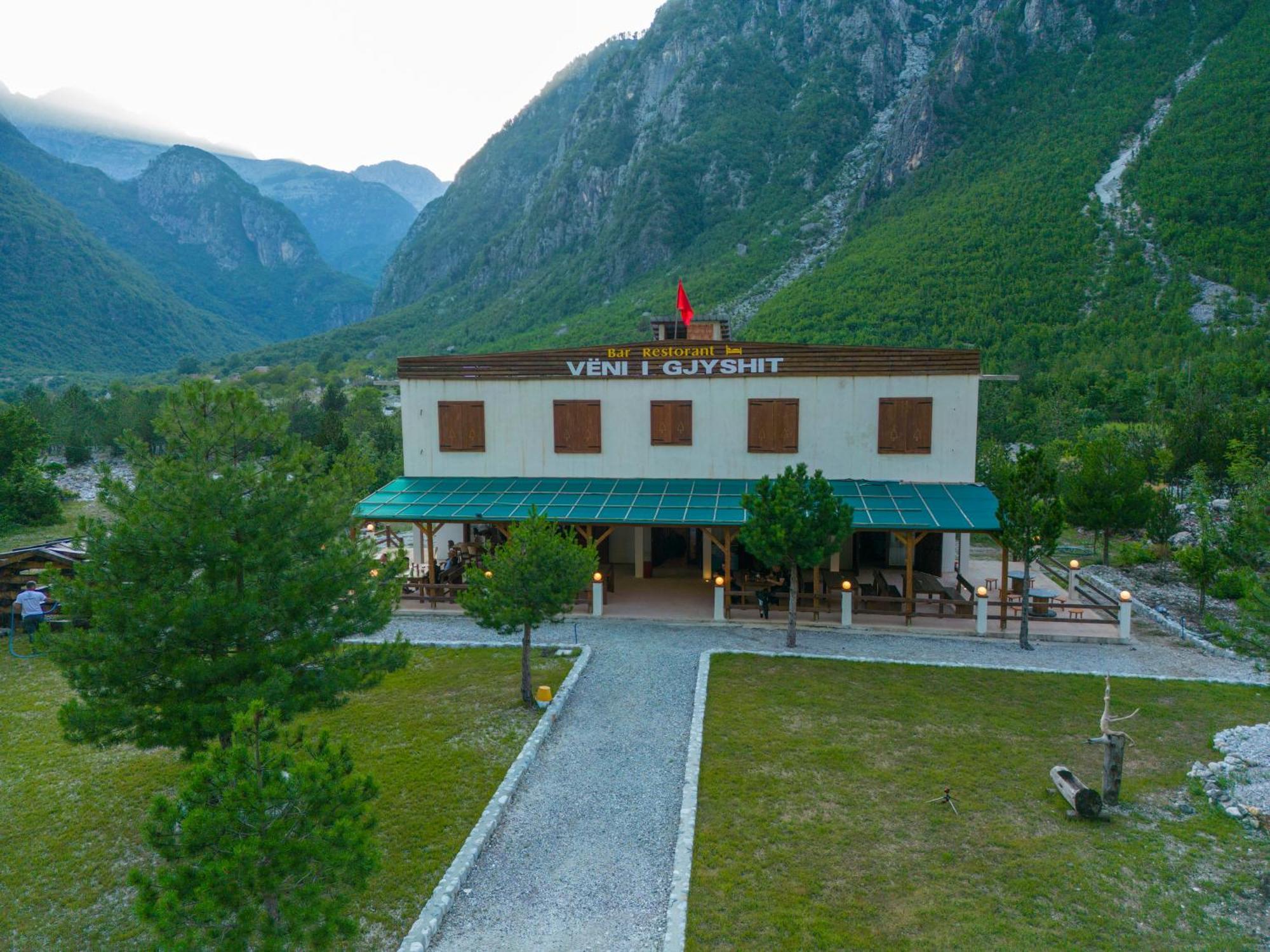 Guesthouse Veni I Gjyshit Nderlysaj Dış mekan fotoğraf